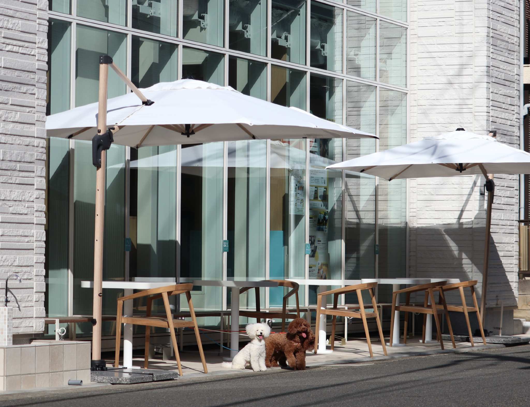 ◇大阪府全域 神戸市 配達料無料！◇イーナ◇ダイニングテーブル