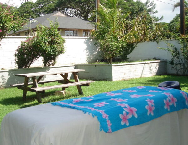 ハワイ伝統療法『ロミロミ』とは？深いリラックスやデトックスが期待できるロミロミについて解説